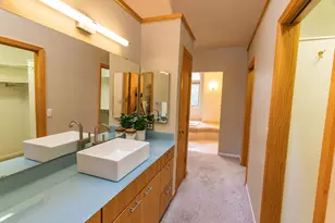 7170 Hawthorn Valley Ave, Kalamazoo, MI 49009 - Photo 26