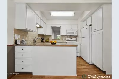 3119 W Maple Villa Drive SE, Grand Rapids, MI 49508 - Photo 6