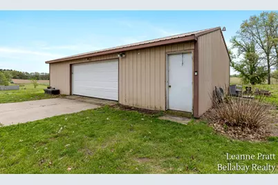 8500 Tasker Road, Bellevue, MI 49021 - Photo 6