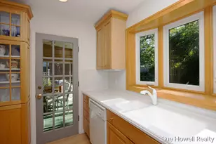 2102 Ontonagon Ave SE, Grand Rapids, MI 49506 - Photo 12