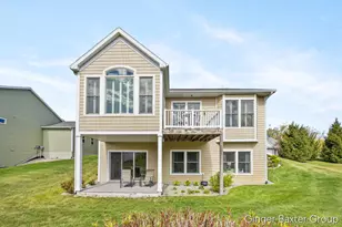 12519 Retreat Dr, Grand Haven, MI 49417 - Photo 38