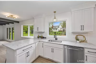 2062 Britton Court SE, Grand Rapids, MI 49546 - Photo 12