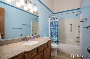 2466 Bridgeport Ln SE, Grand Rapids, MI 49508 - Photo 18