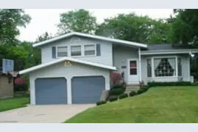 1529 Eastlawn Road SE, Grand Rapids, MI 49506 - Photo 1