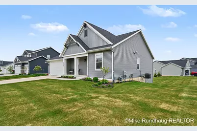 7367 Graymoor Street SE #44, Caledonia, MI 49316 - Photo 2