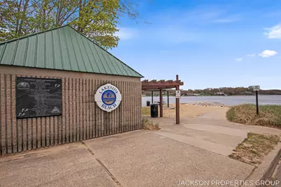 218 N Jackson Street, Spring Lake, MI 49456 - Photo 54