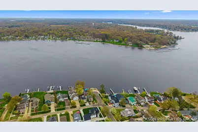 218 N Jackson Street, Spring Lake, MI 49456 - Photo 56