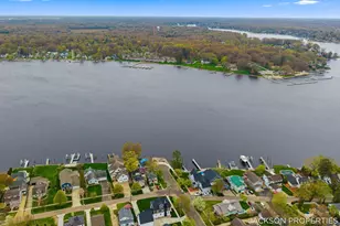 218 N Jackson St, Spring Lake, MI 49456 - Photo 56