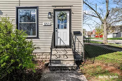 1203 4th Street, Muskegon, MI 49441 - Photo 2
