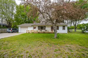 3104 E Apple Ave, Muskegon, MI 49442 - Photo 2