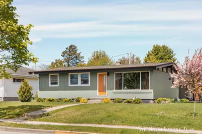 529 Arlington Avenue, Grand Haven, MI 49417 - Photo 2