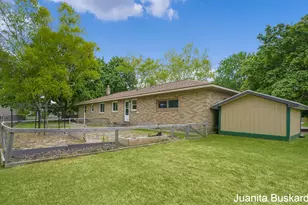 1745 Westwood Ct, Jenison, MI 49428 - Photo 26