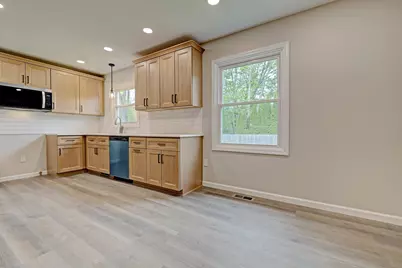 3636 Alida Avenue, Rochester Hills, MI 48309 - Photo 12