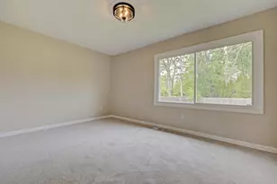 3636 Alida Ave, Rochester Hills, MI 48309 - Photo 16