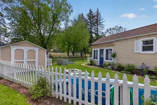 775 Swains Lake Dr, Concord, MI 49237 - Photo 36