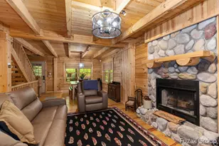 6525 Goshorn Dr, Saugatuck, MI 49453 - Photo 10