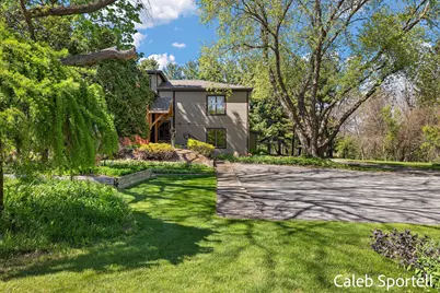 8201 Cherry Valley Avenue SE, Caledonia, MI 49316 - Photo 2