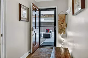 251 W Columbia Ave, Battle Creek, MI 49015 - Photo 6