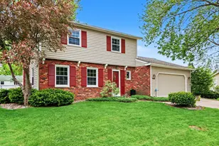 1723 Carlsbrook Ln, Portage, MI 49024 - Photo 2