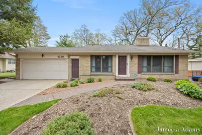 4726 Poinsettia Avenue SE, Grand Rapids, MI 49508 - Photo 2