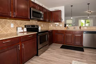 10121 Castle Creek Cir, Galesburg, MI 49053 - Photo 10