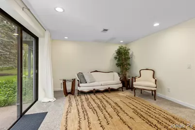 2436 E Collier Avenue SE #7, Grand Rapids, MI 49546 - Photo 14