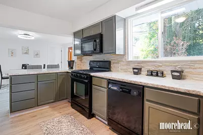 408 Elmdale Street NE, Grand Rapids, MI 49525 - Photo 18