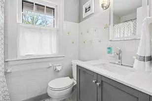 2105 Devonshire Rd, Ann Arbor, MI 48104 - Photo 56