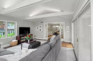 2105 Devonshire Rd, Ann Arbor, MI 48104 - Photo 22