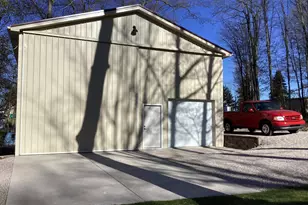 304 Eastland Dr, Leroy, MI 49655 - Photo 10