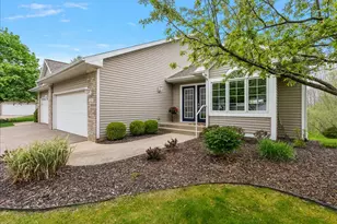 2107 Blue Bell Way NW, Grand Rapids, MI 49504 - Photo 2