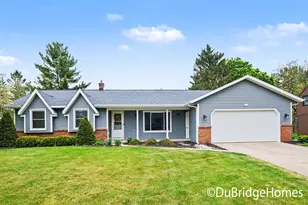 4974 Cedar Ridge Dr NE, Grand Rapids, MI 49525 - Photo 2