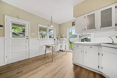 512 Marsh Street, Saint Joseph, MI 49085 - Photo 14