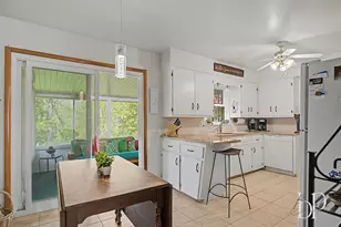 2031 Boone Ct SW, Wyoming, MI 49519 - Photo 6