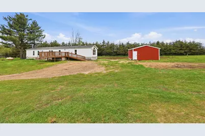 2220 30th Avenue, Blanchard, MI 49310 - Photo 4