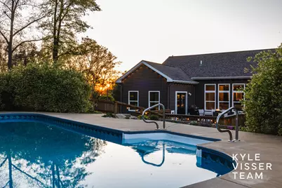 4069 Amazon Drive, Lowell, MI 49331 - Photo 4