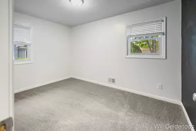 4366 Oriole Avenue SW, Wyoming, MI 49509 - Photo 12