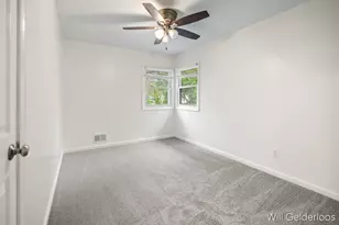 4366 Oriole Ave SW, Wyoming, MI 49509 - Photo 10