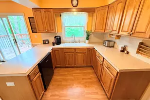 3101 Paris Park Dr SE, Grand Rapids, MI 49512 - Photo 10