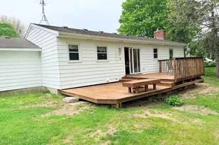 3101 Paris Park Dr SE, Grand Rapids, MI 49512 - Photo 4