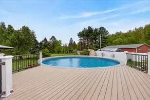 6815 Jericho Rd, Stevensville, MI 49127 - Photo 30