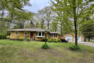 19105 Glendale Cir, Spring Lake, MI 49456 - Photo 30