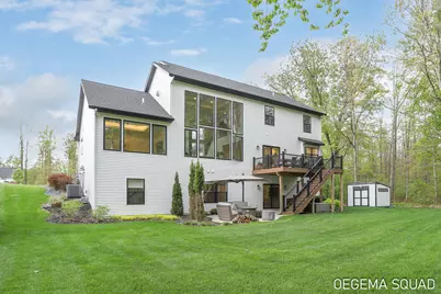 5391 Eagle Pass Drive, Hudsonville, MI 49426 - Photo 2