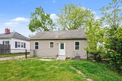 1016 Palmer Avenue, Kalamazoo, MI 49001 - Photo 2