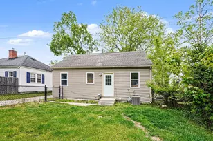 1016 Palmer Ave, Kalamazoo, MI 49001 - Photo 2