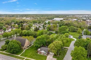 3035 E Paris Ave SE, Grand Rapids, MI 49512 - Photo 46