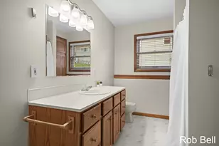 7474 Woodside Dr, Hudsonville, MI 49426 - Photo 26