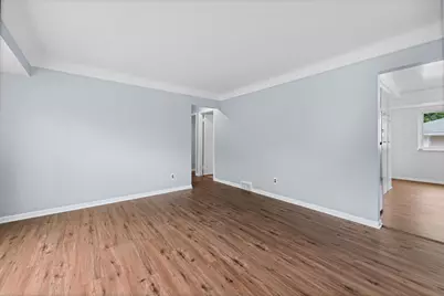 15370 Deering Street, Livonia, MI 48154 - Photo 10