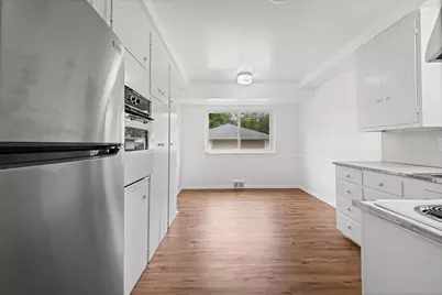 15370 Deering Street, Livonia, MI 48154 - Photo 12