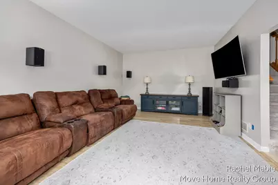 5951 Barcroft Drive SW, Wyoming, MI 49418 - Photo 8